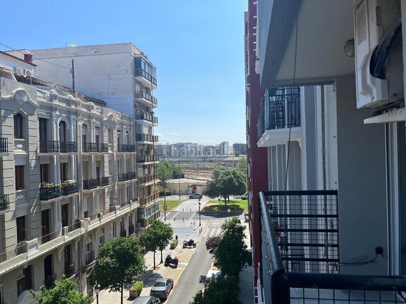 Foto b5aecafb-8827-4929-a392-b80855c891c3. Alquiler piso vive en el corazon de ruzafa. en Russafa Valencia