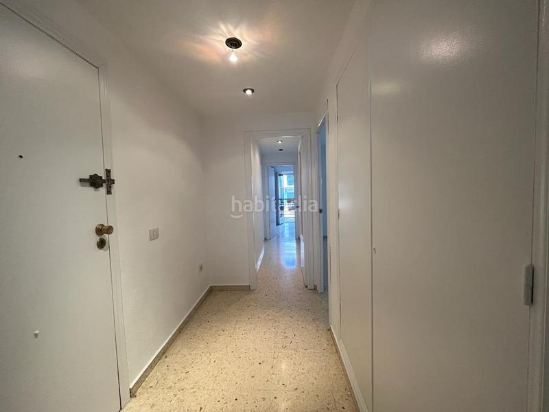 Foto 142b454c-01aa-47b0-abb7-a2dbda458fa8. Location appartement avec chauffage parking dans Russafa Valencia