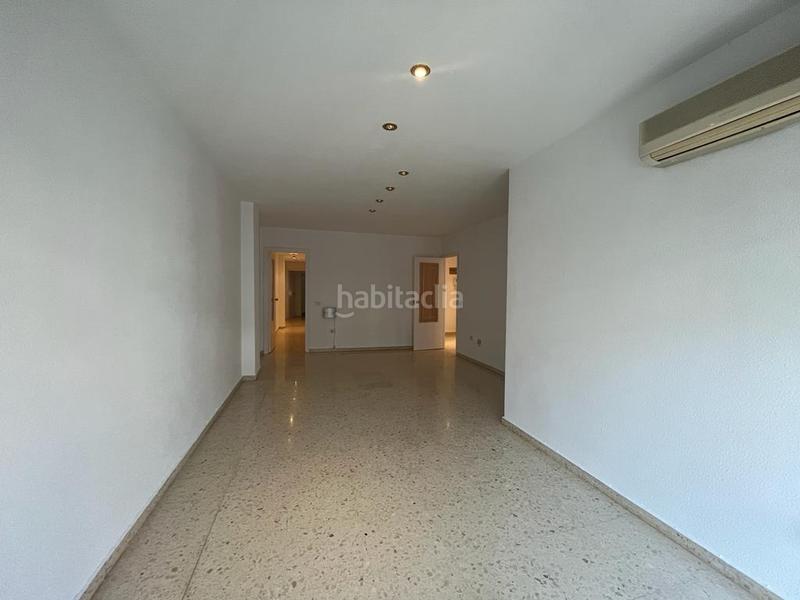 Foto 2f0d143f-f03f-4dda-a4db-aacbd2b88bcd. Location appartement avec chauffage parking dans Russafa Valencia