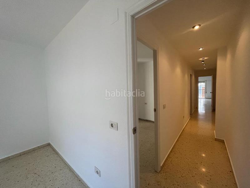Foto 5f658c8b-cdcd-414a-9e65-c754121435f2. Location appartement avec chauffage parking dans Russafa Valencia