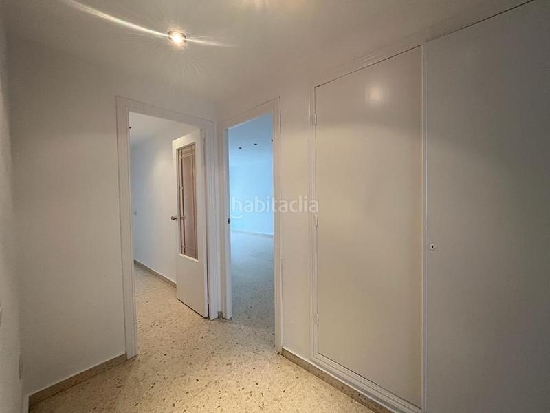 Foto 91a67d96-89da-4ba7-a1cf-cfeeb7fe2419. Location appartement avec chauffage parking dans Russafa Valencia