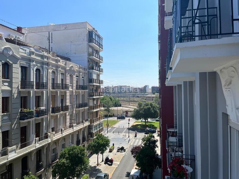 Foto 1d5d6c16-9d28-47dd-97e2-e8f94a1ffdb7. Miete etagenwohnung mit heizung parking in Russafa Valencia