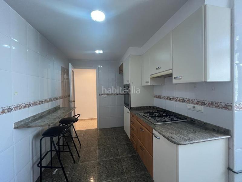 Foto 6076ed9c-4882-491a-8f01-cbd4b8fb5c78. Miete etagenwohnung mit heizung parking in Russafa Valencia