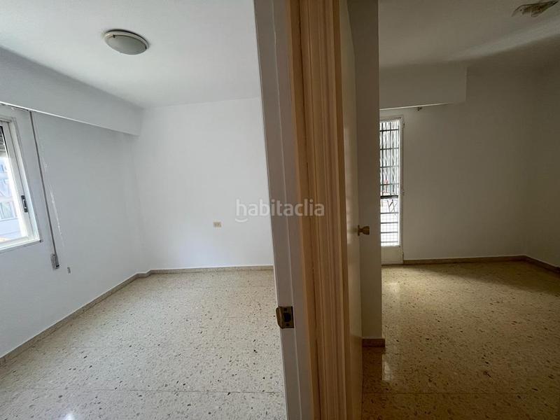 Foto ce81a641-3600-4d8b-aa9e-c901f8f4f704. Miete etagenwohnung mit heizung parking in Russafa Valencia