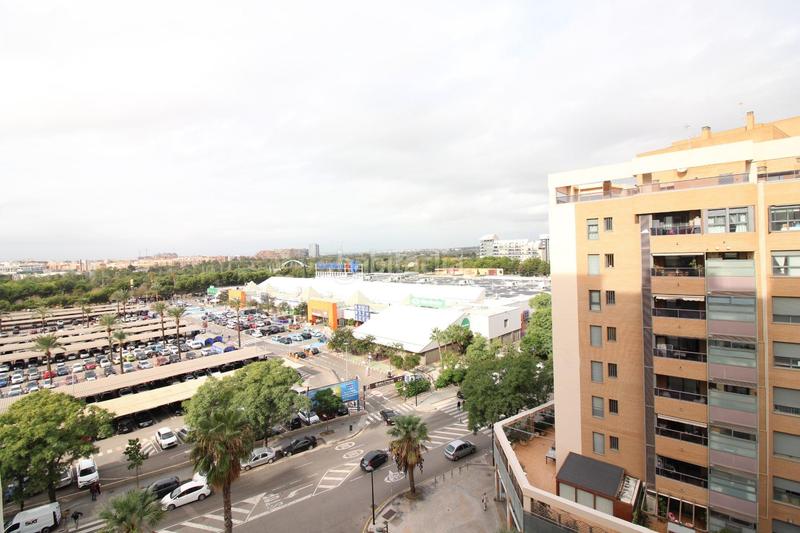 Foto 42bb472b-7d39-4a36-bb7e-3fe6ca57cdbd. Pis a avenida manuel de falla 12 a Nou Campanar Valencia