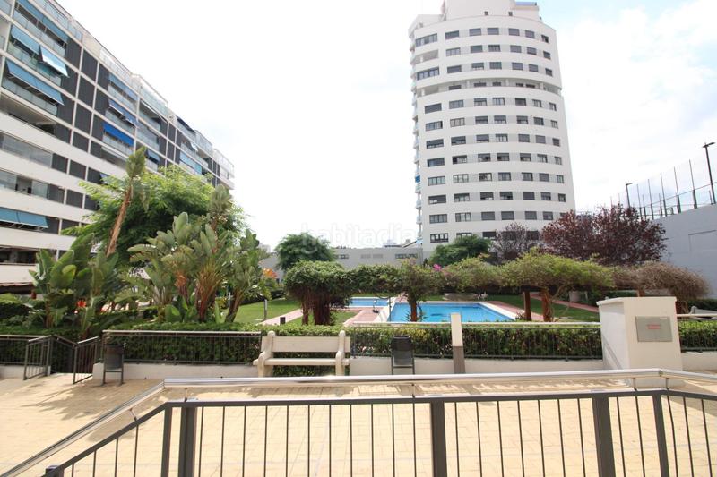 Foto 7f58ee6e-7214-4c59-b7e1-8b0f350efdaa. Pis a avenida manuel de falla 12 a Nou Campanar Valencia