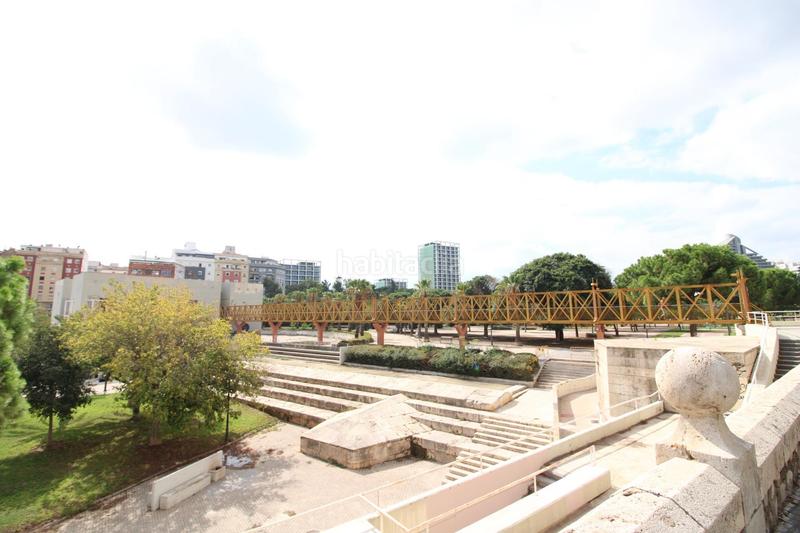 Foto bb4bd9c4-b0c5-4fc2-8e26-15133fcaf5b9. Pis a avenida manuel de falla 12 a Nou Campanar Valencia