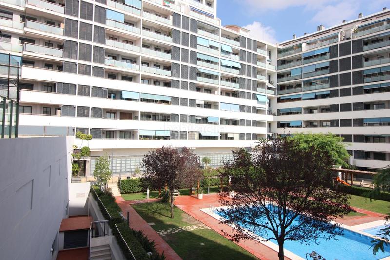 Foto f0a30839-02ec-4065-84ef-9e3b314e5a6d. Pis a avenida manuel de falla 12 a Nou Campanar Valencia