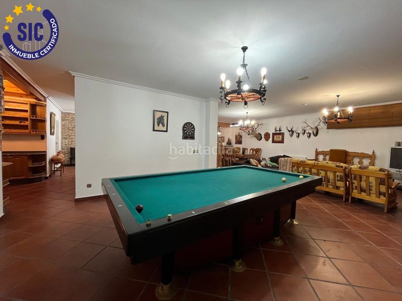 Foto 5d320c54-87c1-470a-8995-80836118b3cd. Casa a calle valencia 3 a Domeño