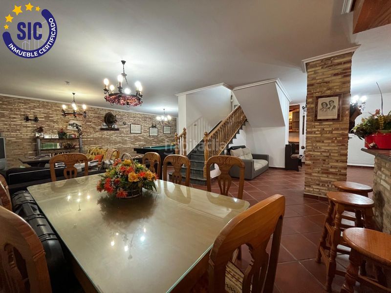 Foto 6487573b-f471-4677-898a-1ac77e799674. Casa a calle valencia 3 a Domeño
