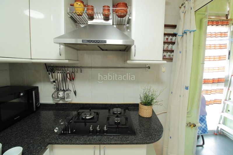 Foto 2a03a6b8-3c42-4463-9e7f-7e695bf2704b. Pis a Tres Forques Valencia