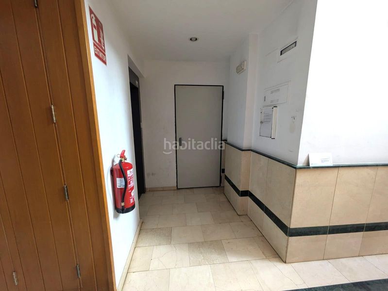 Foto c0e1d5fe-55c6-48c4-8882-9c1d99af744f. Oficina a El Carme Valencia
