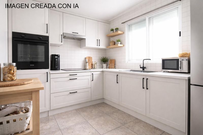 Foto 05b213d6-cccf-4770-8fda-5e34e3a1ddc3. Piso amplio piso en el barrio de patraix en Vara de Quart Valencia