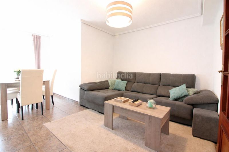 Foto 109bb122-4bbe-4e1d-a67d-c1206f009459. Piso amplio piso en el barrio de patraix en Vara de Quart Valencia