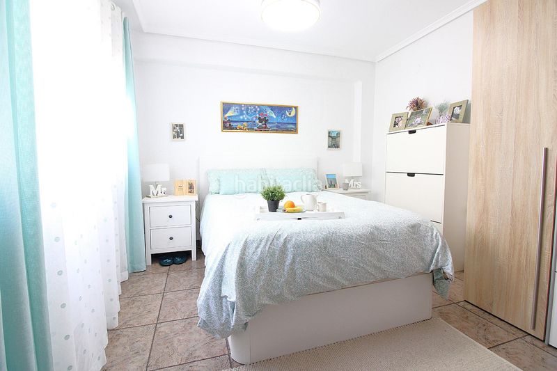 Foto 1d79f08e-9c8e-4c51-9b25-be982c992e01. Piso amplio piso en el barrio de patraix en Vara de Quart Valencia