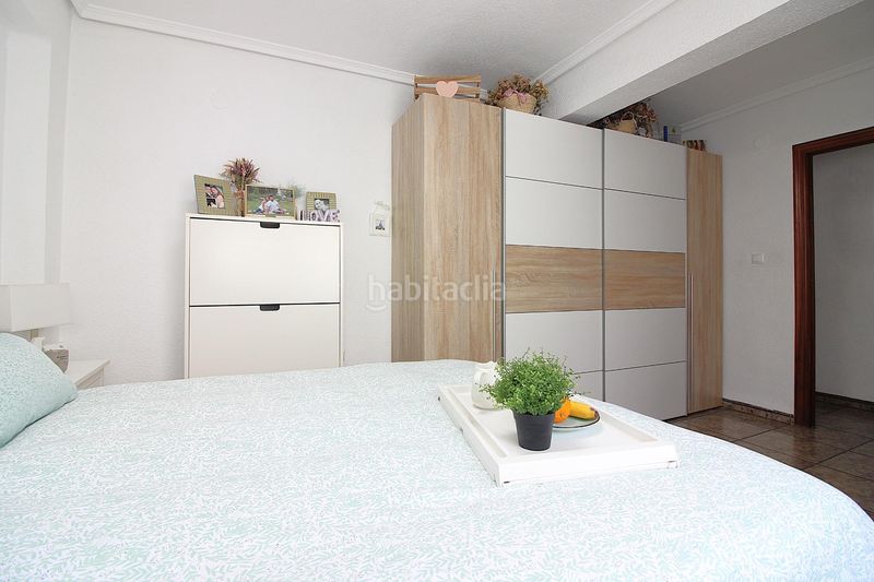 Foto 72dda83e-4e0f-4402-9801-7a78b0cdd210. Piso amplio piso en el barrio de patraix en Vara de Quart Valencia