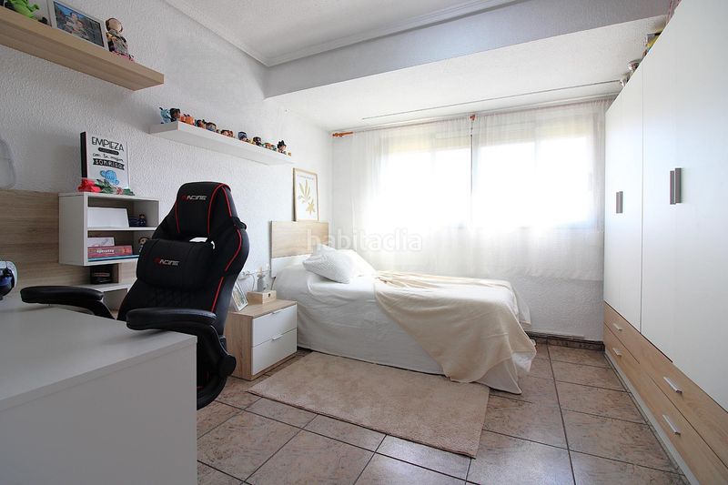 Foto ce5dd356-4229-4307-a7ad-9e7a08dda198. Piso amplio piso en el barrio de patraix en Vara de Quart Valencia
