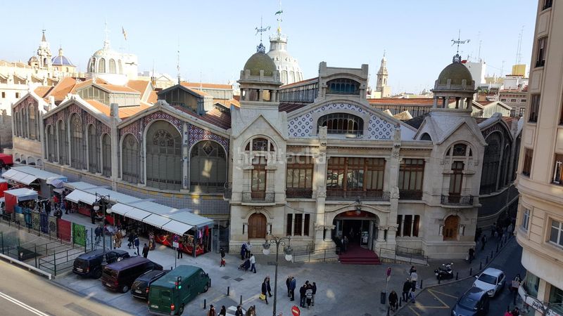 Foto 5b5fee79-ef3f-4e44-9fde-cbd57b1fba1b. Traspàs local comercial a El Mercat Valencia
