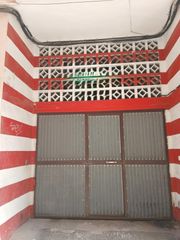 Aparcament cotxe en Calle del castillo de benisan� 18. Junto a las nuevas consellerias y el rio turia