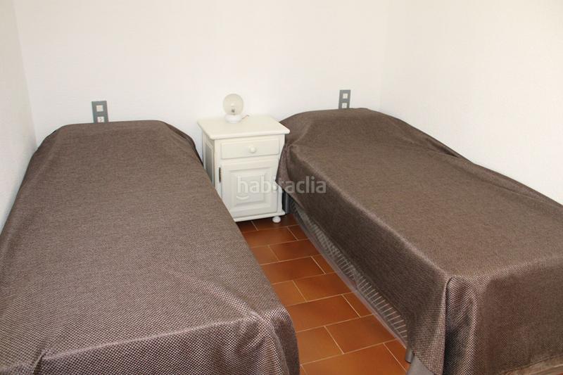 Foto 12096315-b96b-4ba6-9de1-ad9dd3a6a05e. Apartamento  con buenas vistas , calle puig rom en Roses