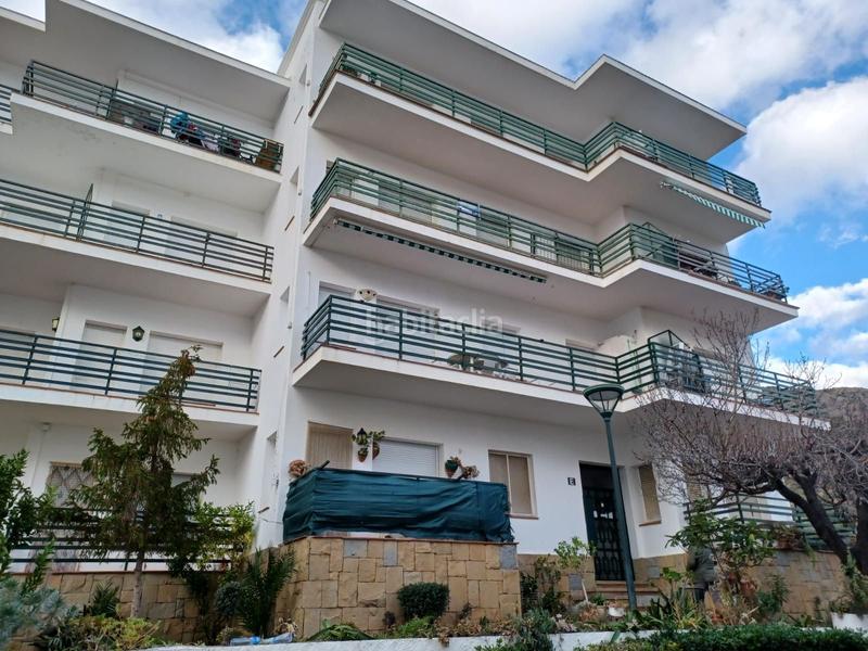 Foto dfe53be4-d5f7-471a-a9a5-f98bcd195855. Apartamento en calle lisboa 28 apartamento mas oliva con piscina en Roses