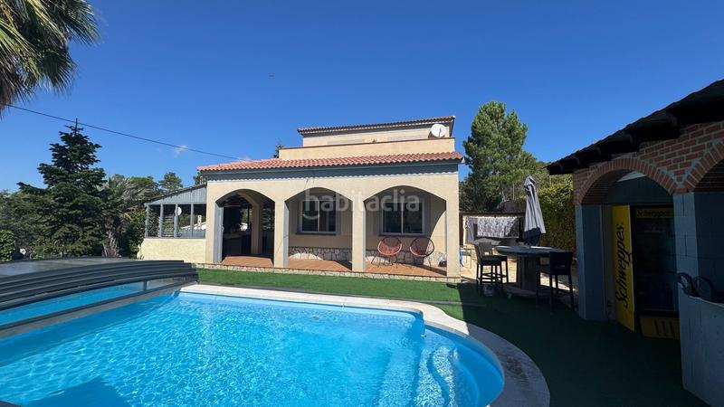 Foto f6478d19-3ce4-438b-8f0b-9d22f9aa487c. Casa amb piscina a Aiguaviva Parc Vidreres