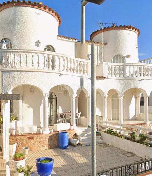 Foto 338c32ad-d1d4-4fe0-87ec-54d024f119fd. Maison dans Montgrí Empuriabrava