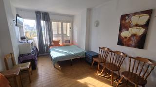 Studio  Sector muga edificio sol a. Estudio en venta cerca de la playa