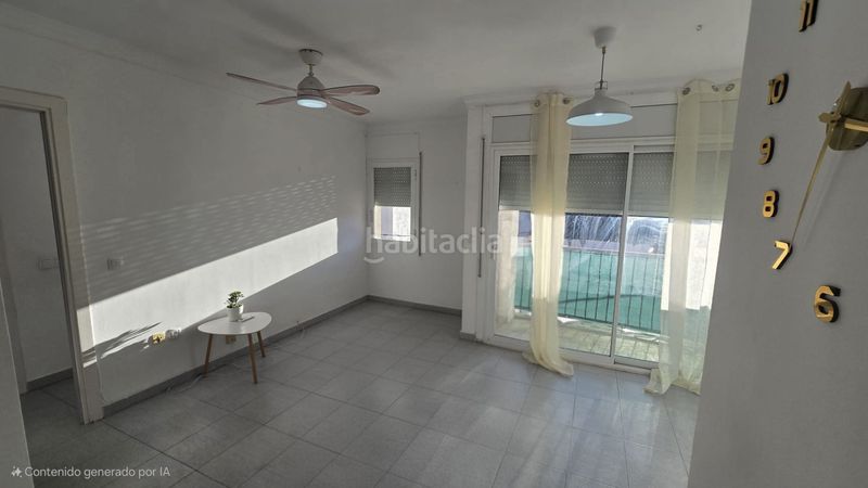 Foto e0a2fd2a-eeb2-4e4f-a0ed-6f0493b3f9b9. Apartament a Centre Roses