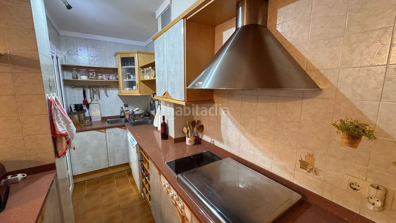 Foto 1fe0e2fe-5438-4dae-a813-2b962531cf3b. Apartament a Centre Roses