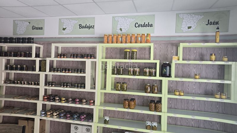 Foto d29bf5d8-8fce-48af-a7db-335a362ba0a7. Local comercial a Centre Roses