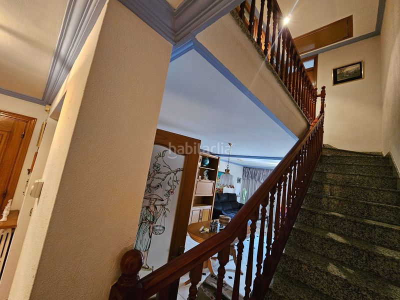 Foto e17e7c5f-4ce1-4080-8801-6fa974e30e7a. Casa adossada amb calefacció a Olot