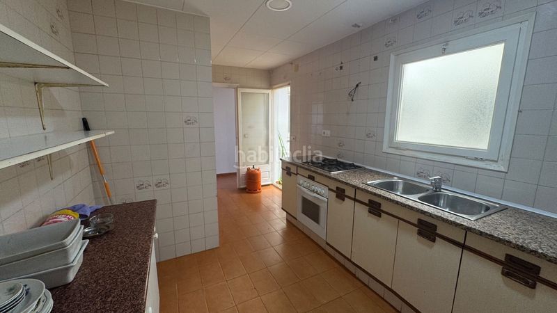 Foto 24b496c9-ab48-41d9-a58f-594bf0cafaf3. Apartament a Centre Roses