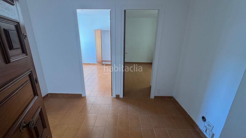 Foto 279767ea-e279-4682-a726-f0097e39eab1. Apartament a Centre Roses