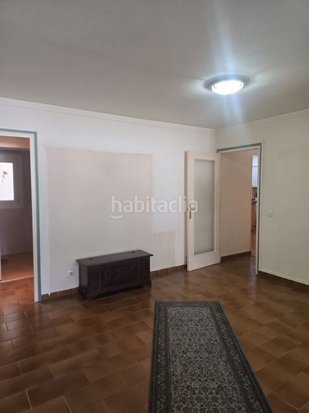 Foto f1dfc3c3-b366-46e4-af9b-bdabd3524c39. Apartament amb calefacció a Centre Roses