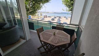Apartament  Av de rhodes 199 199. Exclusivo piso en primera línea de mar en el corazón de roses co