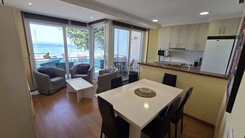 Foto aef9cd40-f08a-4146-a132-a30e43848866. Apartament a av de rhodes 199 199 a Centre Roses