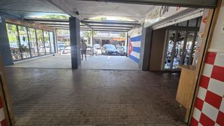Local Comercial a C de la marinada. Excelente oportunidad de inversión local comercial con licencia