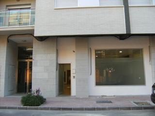 Local Comercial a Calle velarde 10. Se vende local comercial en dolores de beniajan ( murcia )