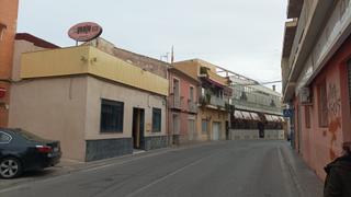 Business premise in Calle Saavedra Fajardo