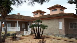 Xalet en La Alcayna. Se vende amplio chalet la alcayna ( molina de segura ) murcia
