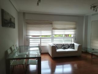 Location Appartement  Calle antonio y manuel martinez. Se alquila piso en santiago el mayor ( junto ronda sur )