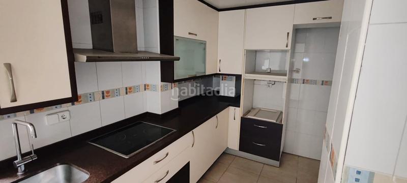 Foto 4f79b535-dea4-4942-93f3-e3eae3c4da54. Piso se vende piso en camino viejo de monteagudo () en Murcia