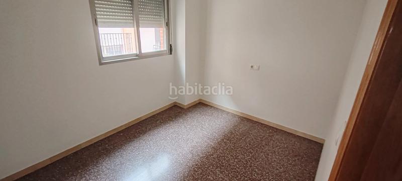 Foto 77c585cf-b228-4bf6-b41d-46f55c41db6d. Piso se vende piso en camino viejo de monteagudo () en Murcia