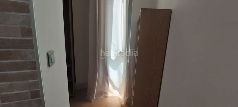 Foto 2dd1295d-709b-4f5c-89bf-67efd1ffc93b. Alquiler apartamento se alquila piso en plaza santa isabel (centro ) en Murcia
