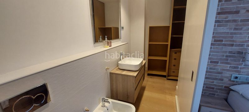 Foto e902bf41-ead5-4cf0-afdf-ae773a320402. Alquiler apartamento se alquila piso en plaza santa isabel (centro ) en Murcia