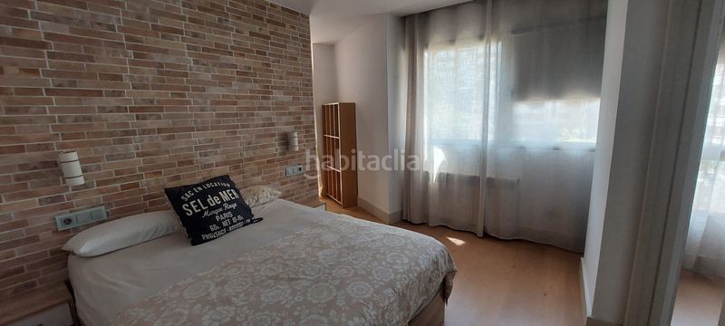 Foto f743c93d-ee73-4bed-a9cf-2b6e80cc37f5. Alquiler apartamento se alquila piso en plaza santa isabel (centro ) en Murcia
