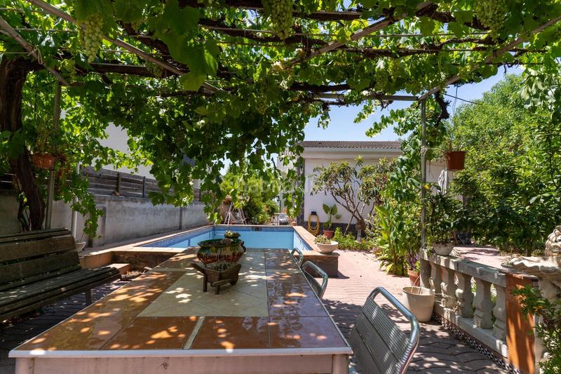 Foto 0cf334b4-7d5d-4edf-acc4-b8be35dd1f33. Casa con riscaldamento parcheggio piscina in Abrera