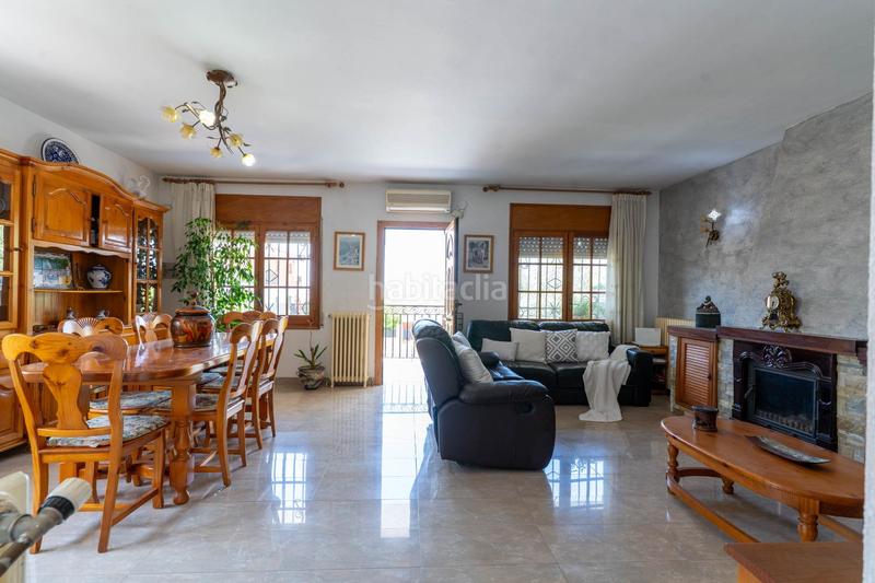 Foto 1783398e-6d7b-457e-aa9e-1263421e96b8. Casa con riscaldamento parcheggio piscina in Abrera