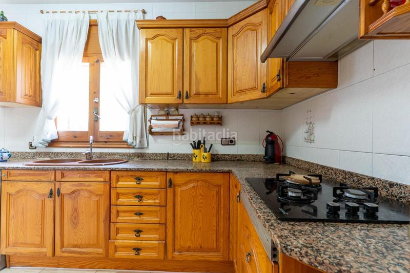 Foto 4eecf8d8-1cf6-4d99-a02b-61f09db7de58. Casa con riscaldamento parcheggio piscina in Abrera